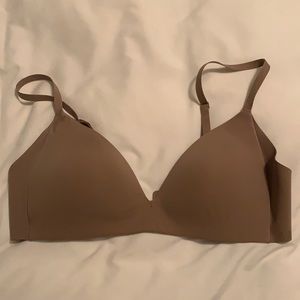 Lululemon bra